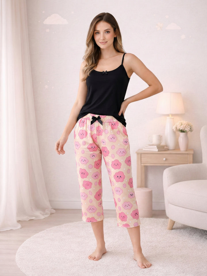 Pijama Mujer Capri y Blusa de Tiras, Nubes.